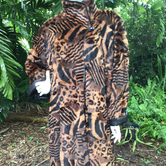 Vintage Krizia Italian leather lined fur coat - Picture 14 of 15